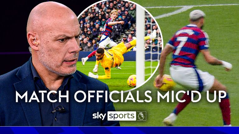 西蒙斯凭借 西蒙斯凭借